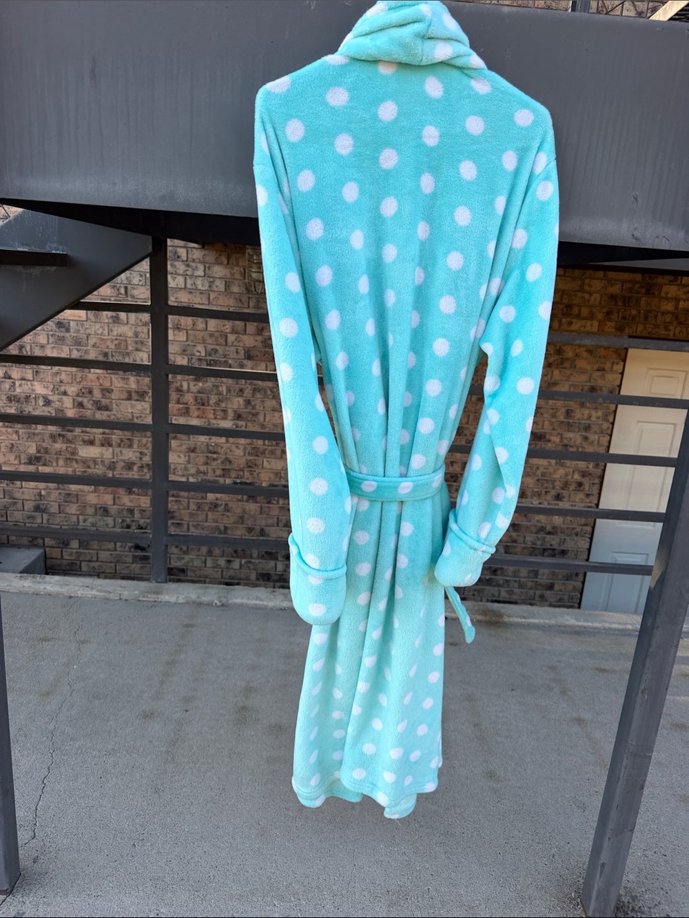 Secret Treasures Aqua Plush Robe with White Polka Dots - Picture 7 of 8
